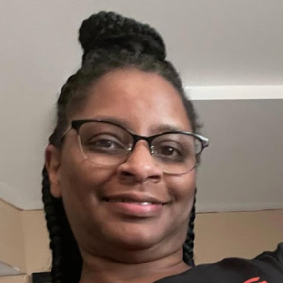 Meet your Posher, Thalaura - Picture 1 of 1